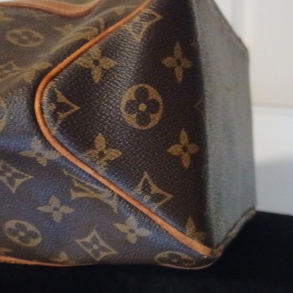 Authentic Louis Vuitton monogram Sac shopping Tote - Picture 6 of 16